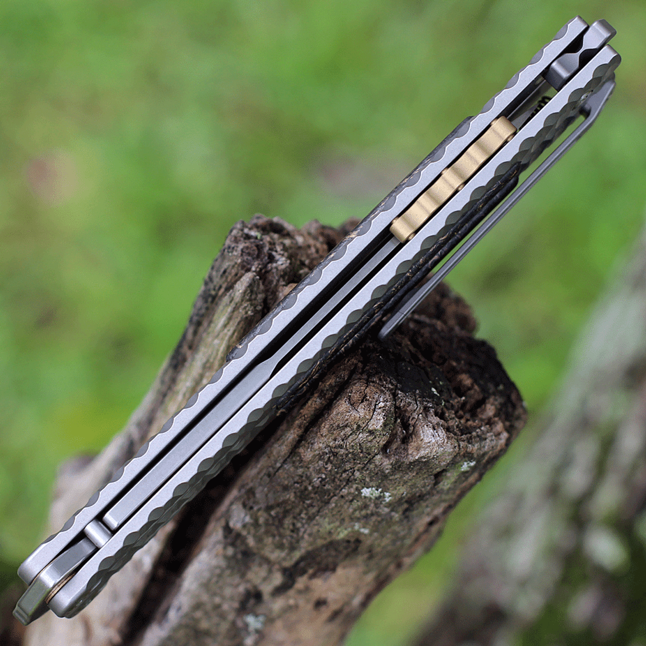 Maxace Knives Obsidian Balisong MCO04, 4" CPM-S90V Satin Tanto Blade, Gray Sand Titanium & Carbon Fiber Handles