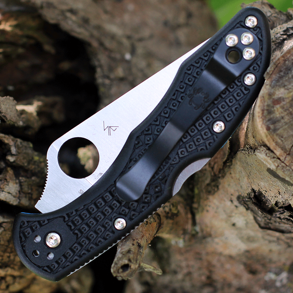 Spyderco Delica Thin Blue Line 2.90" Satin Black FRN C11FBKBL