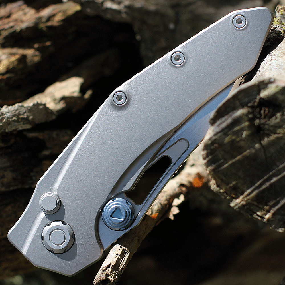 Maxace Knives Babylon - Gray Ti (3.74" Satin) MBB01