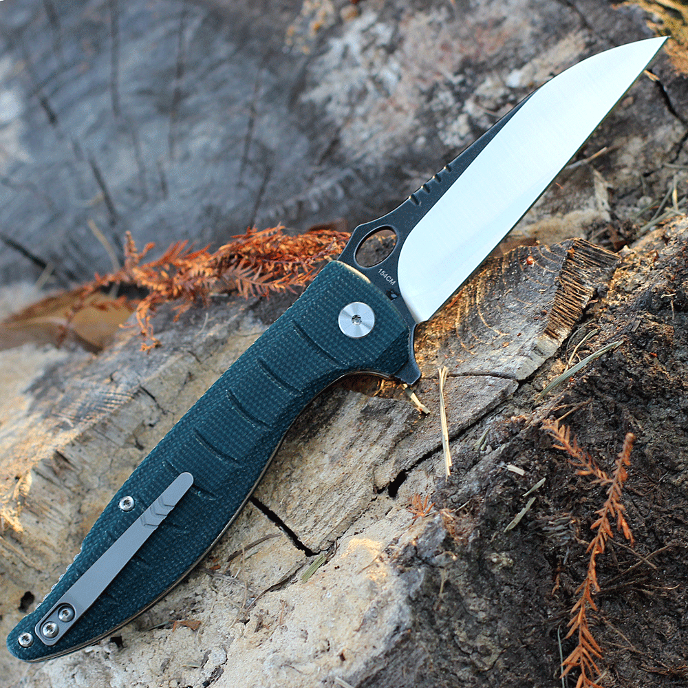 QSP Knife Locust Flipper (QS117C) 3.875" 154CM Black/Satin Wharncliffe Plain Blade, Blue Linen Micarta Handle