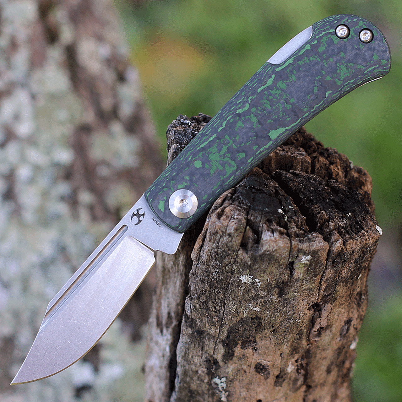 Kansept Wedge (K2026B4) - 2.9" CPM-S35VN Stonewashed Clip Point Plain Blade, Green Jungle Wear Carbon Fiber Handle