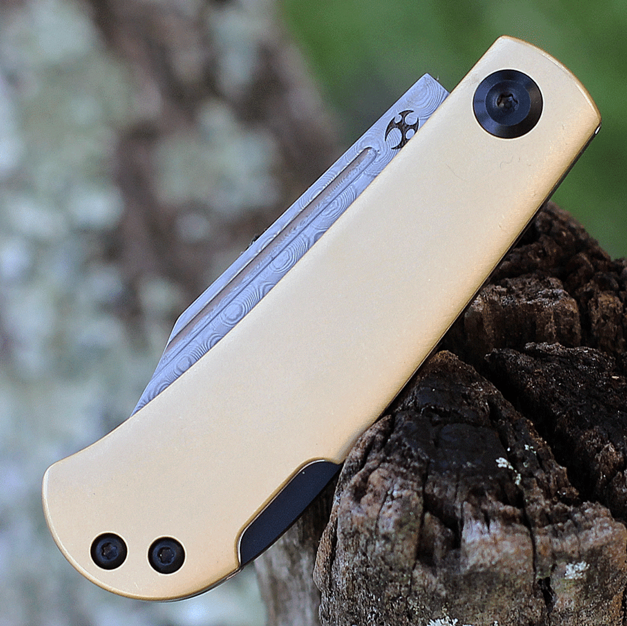 Kansept Knives Wedge (K2026BB1) - 2.9" Damascus Stonewashed Clip Point Plain Blade, Brass Handle