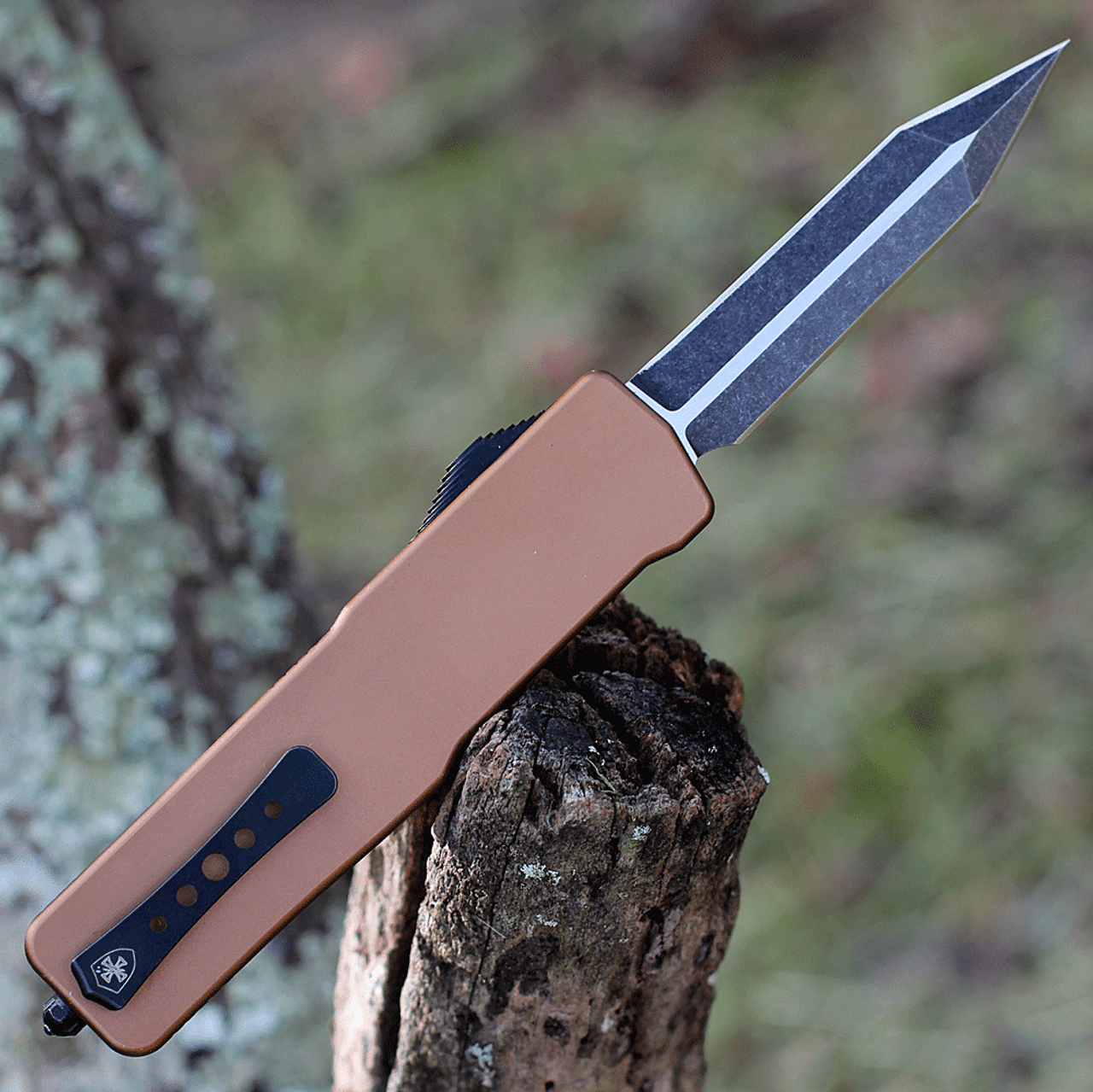 Templar Knife Premium Lightweight Series - Large OTF Automatic (LA-AB-12-1) - 3.55" Powder D2 Black SW Dagger, Aluminum Bronze Handle