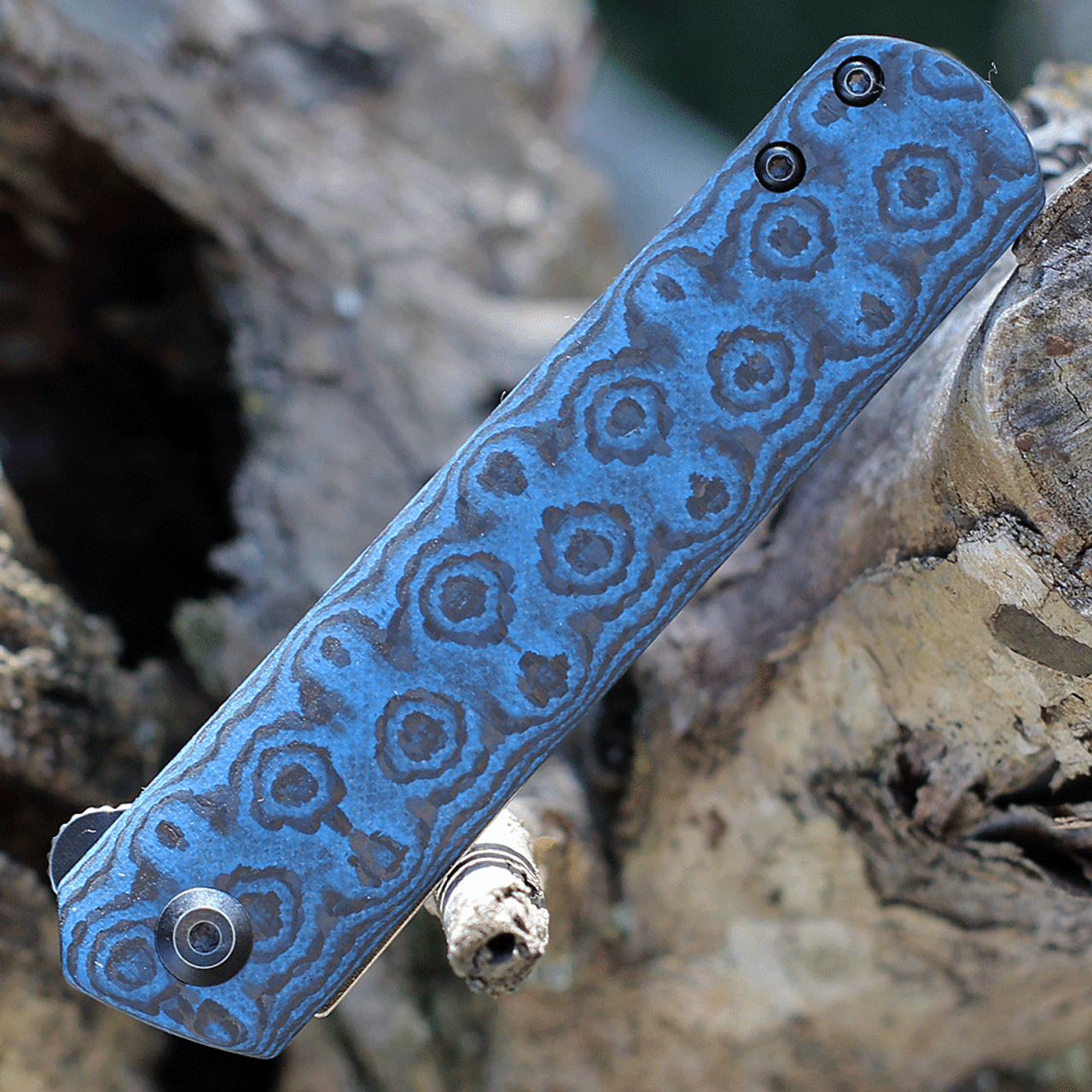 Kansept Foosa (KT2020T7) 3.06" 154CM Black TiCn Coated Tanto Plain Blade, Blue/Black Rose Carbon Fiber Handle