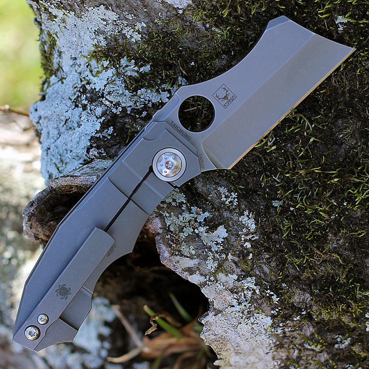 Spyderco Stovepipe - Titanium (2.8" CPM 20CV Stonewashed) C260TIP