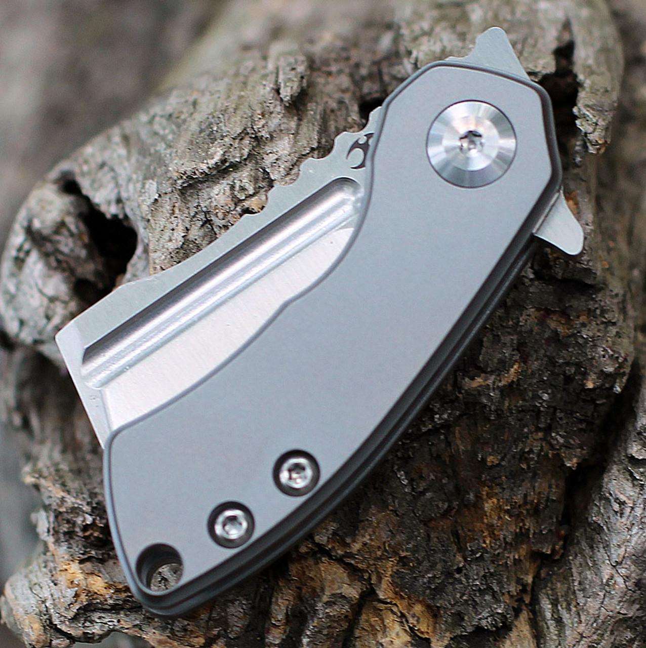 Kansept Mini Korvid Flipper- Gray Ti (1.5" S35VN Satin) K3030A2