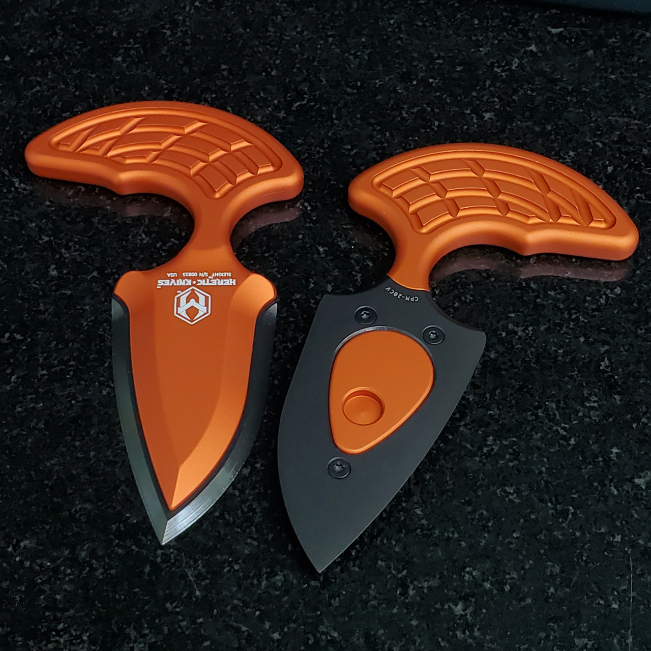 Heretic Sleight Push Dagger - ORG Alum. (2.8" CPM-20CV Blk DLC) H050-6A-ORG