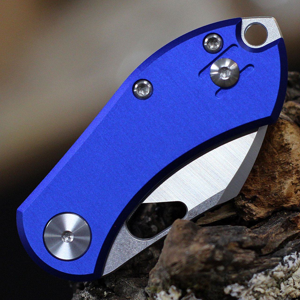 GiantMouse ACE Nibbler (NIBBLER-ALU-BLUE) - 2.00in N690 Satin Plain Blade, Blue Aluminum Handle