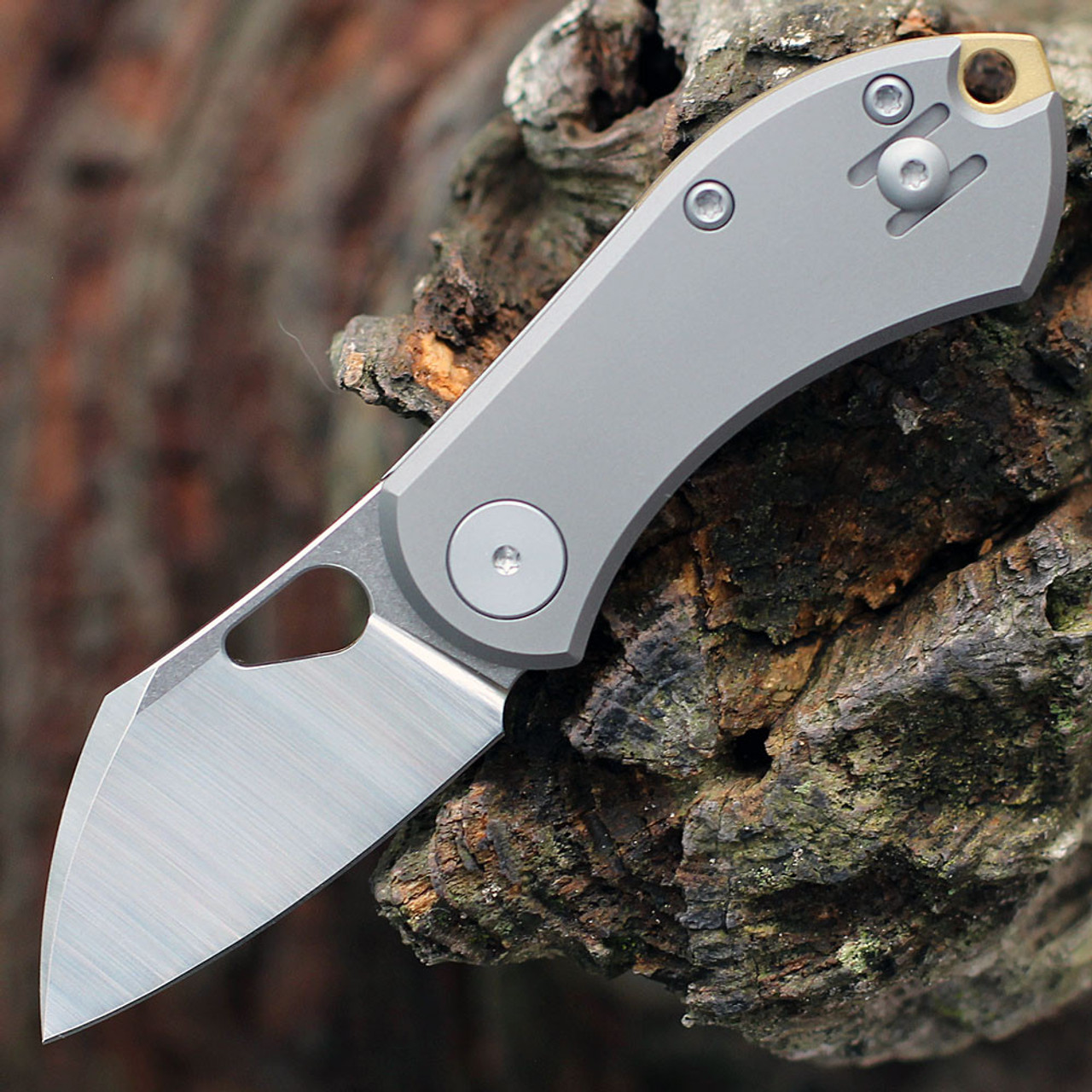 GiantMouse ACE Nibbler (NIBBLER-TITANIUM) - 2.00in 20CV Satin Plain Blade, Titanium Handle