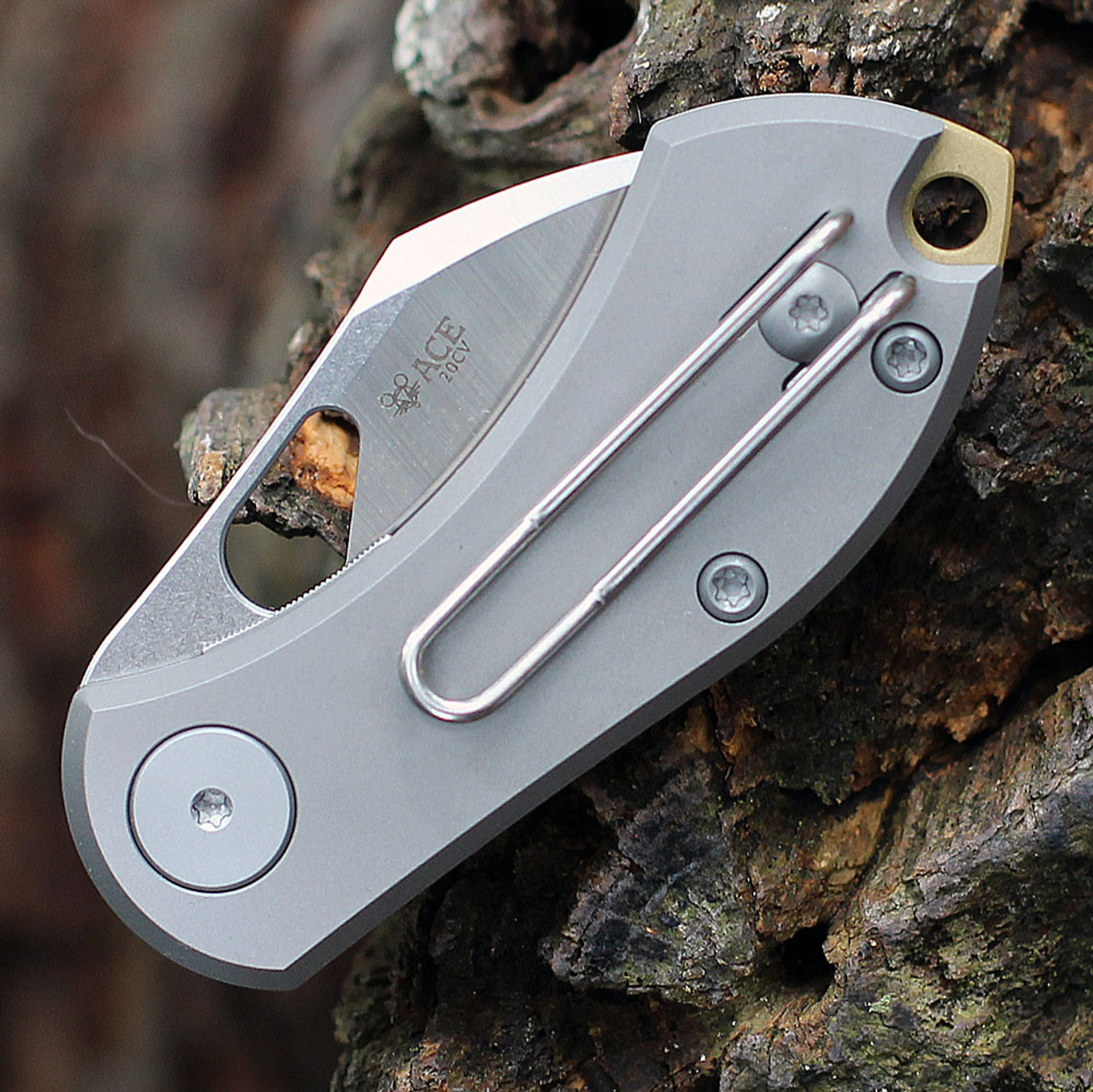 GiantMouse ACE Nibbler (NIBBLER-TITANIUM) - 2.00in 20CV Satin Plain Blade, Titanium Handle