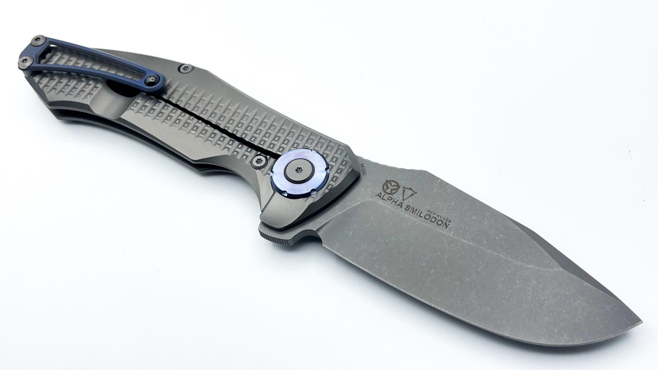 PMP Knives Alpha Smildon (PMP042) 3.75" Grey Stonewashed M390 Clip Point Plain Blade, Grey Titanium Handle w/ Blue Accents