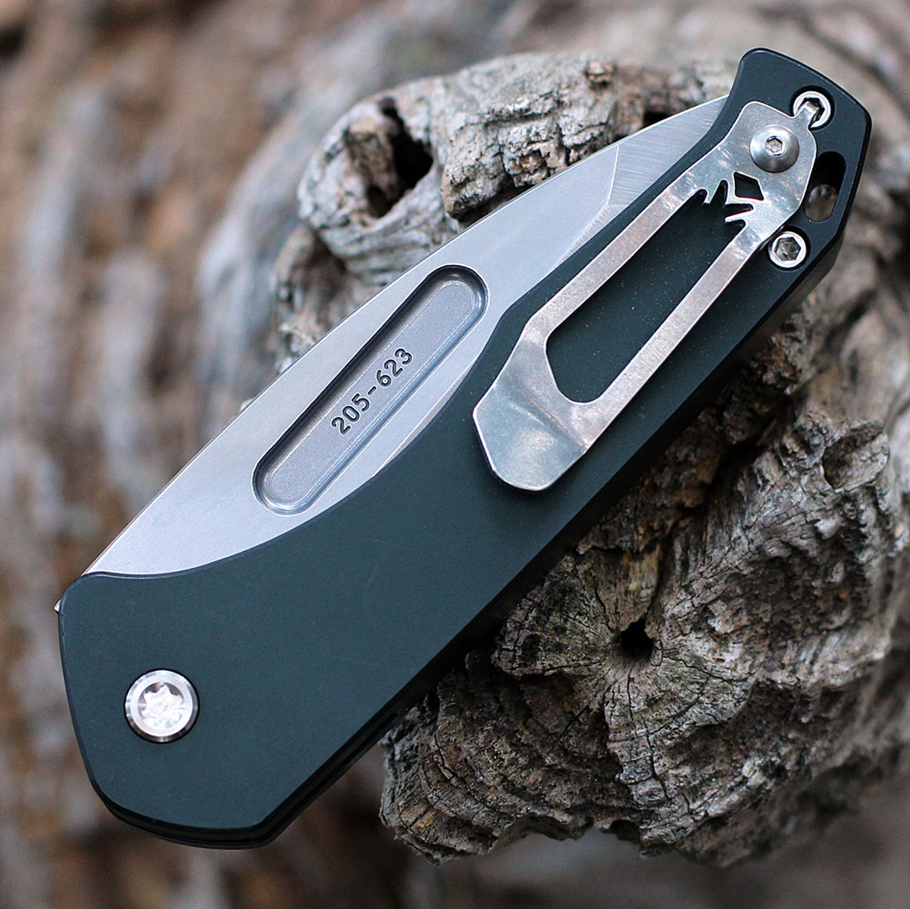 Medford Praetorian Swift Automatic  (MD206STT40AG) - 3.37" Tumbled CPM-S35VN Tanto Plain Blade, OD Green Aluminum Handle