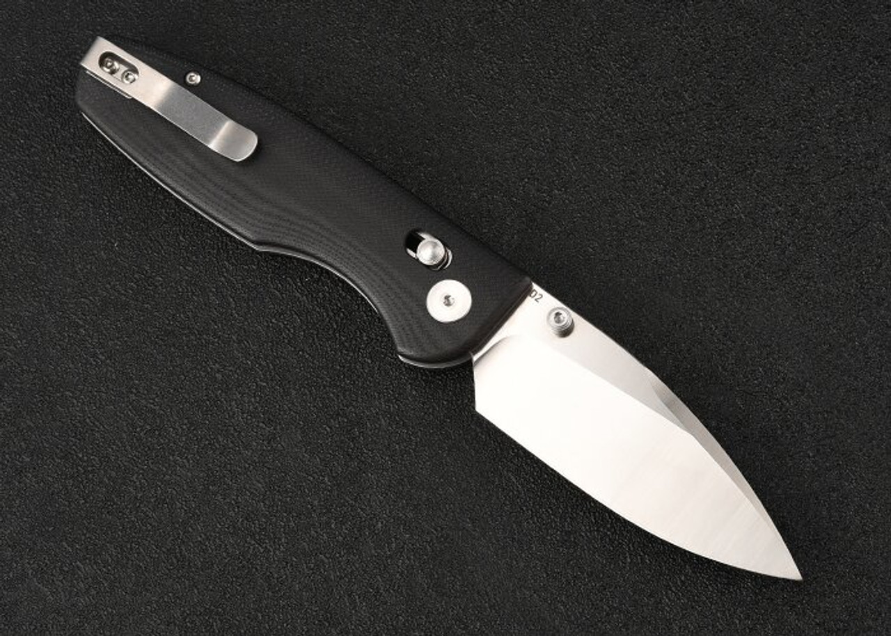 CMB Predator Folding Knife (CMP08BW) 3.42 in Satin D2, Black G-10 Handle