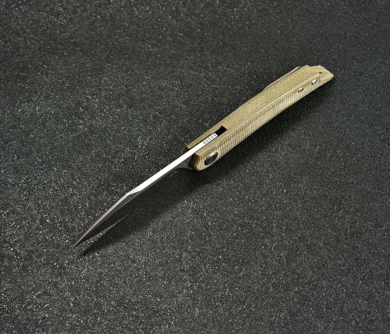 CMB Kisame Folding Knife (CMB03G) 3.14 in Stonewash K110, Green Micarta Handle