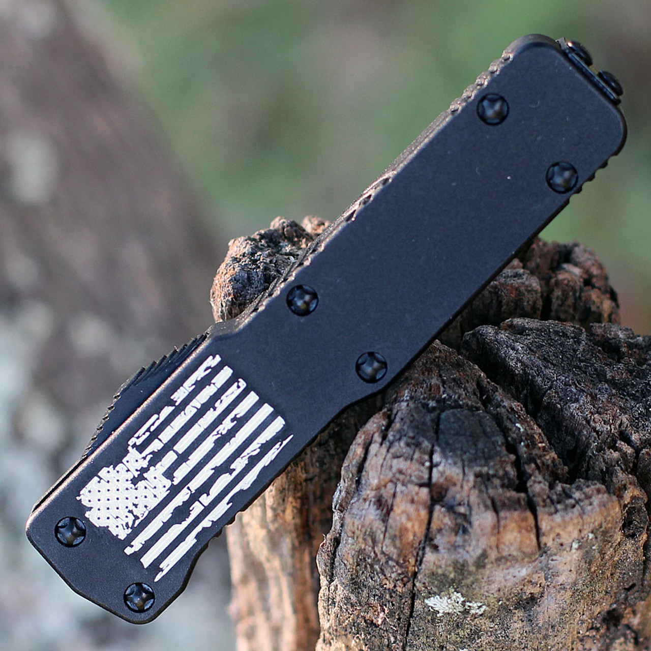 Templar Knife Premium Lightweight Series CALI Legal OTF Automatic (CA-US-32-1) - 1.85" Powder CPM-D2 Black Stonewashed Drop Point Blade, US Flag T 6061 Aged Aluminum Handle