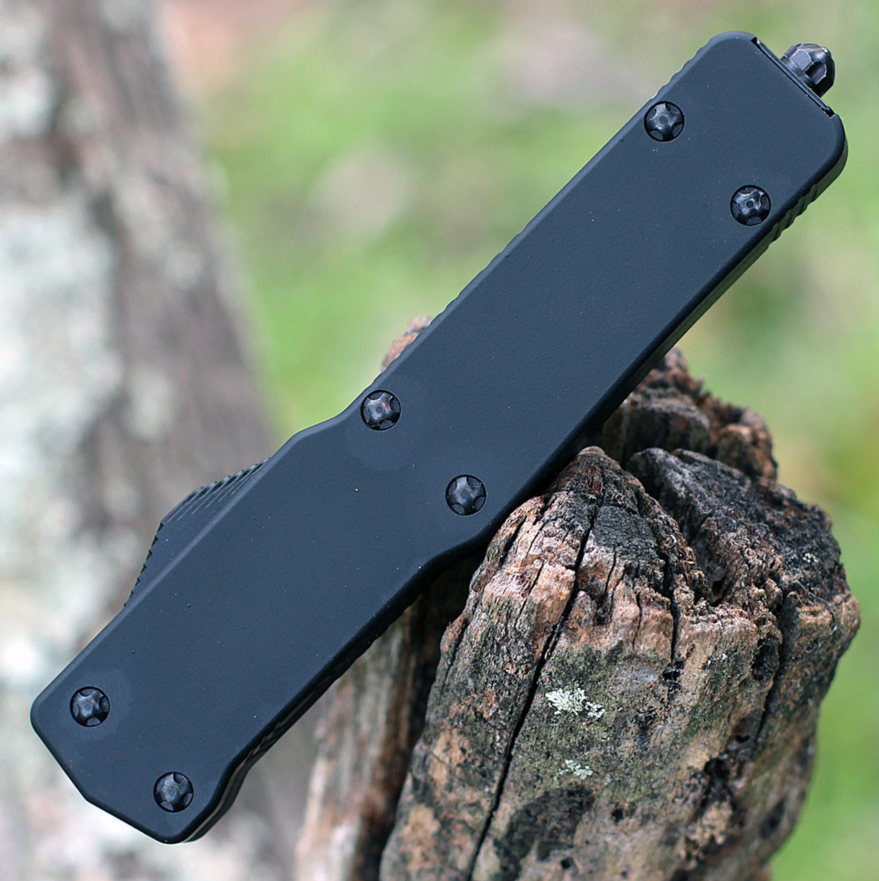 Templar Knife Premium Lightweight Series - Slim OTF Automatic Elmax Blade (MA-BR-25-1) - 3.16" Elmax Steel Black SW Tanto, Aluminum Black Rubber Handle