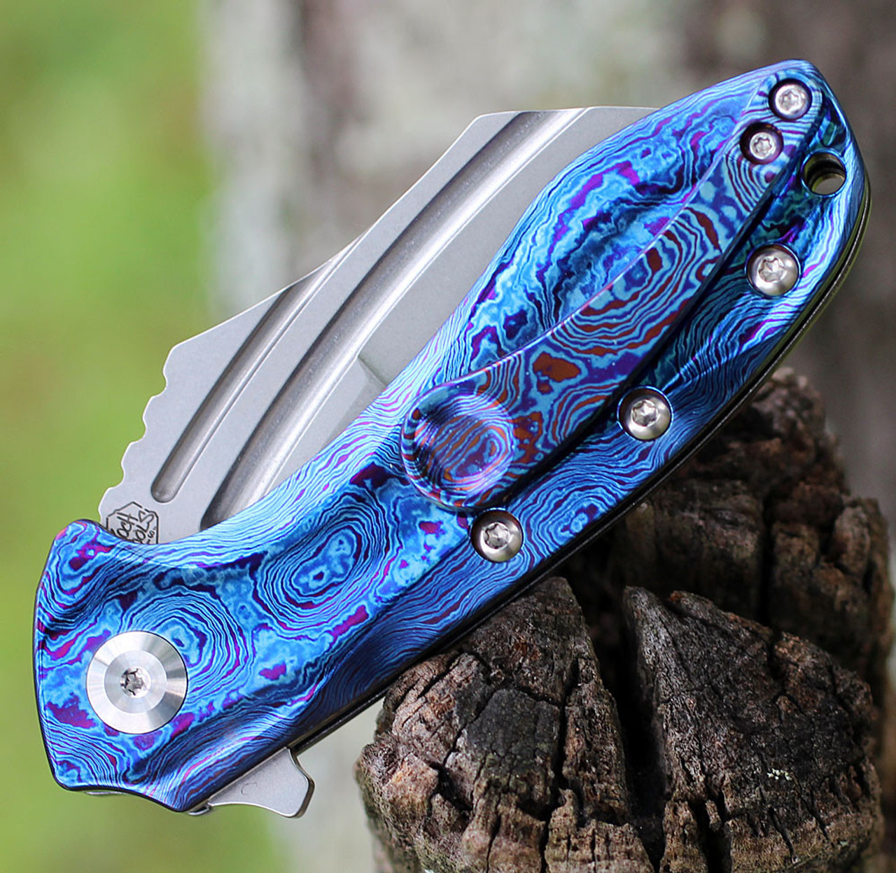Kansept KTC3 (K1031M1) - 2.69" CPM-S35VN Stonewashed Hawkbill Plain Blade, Blue Timascus Handle