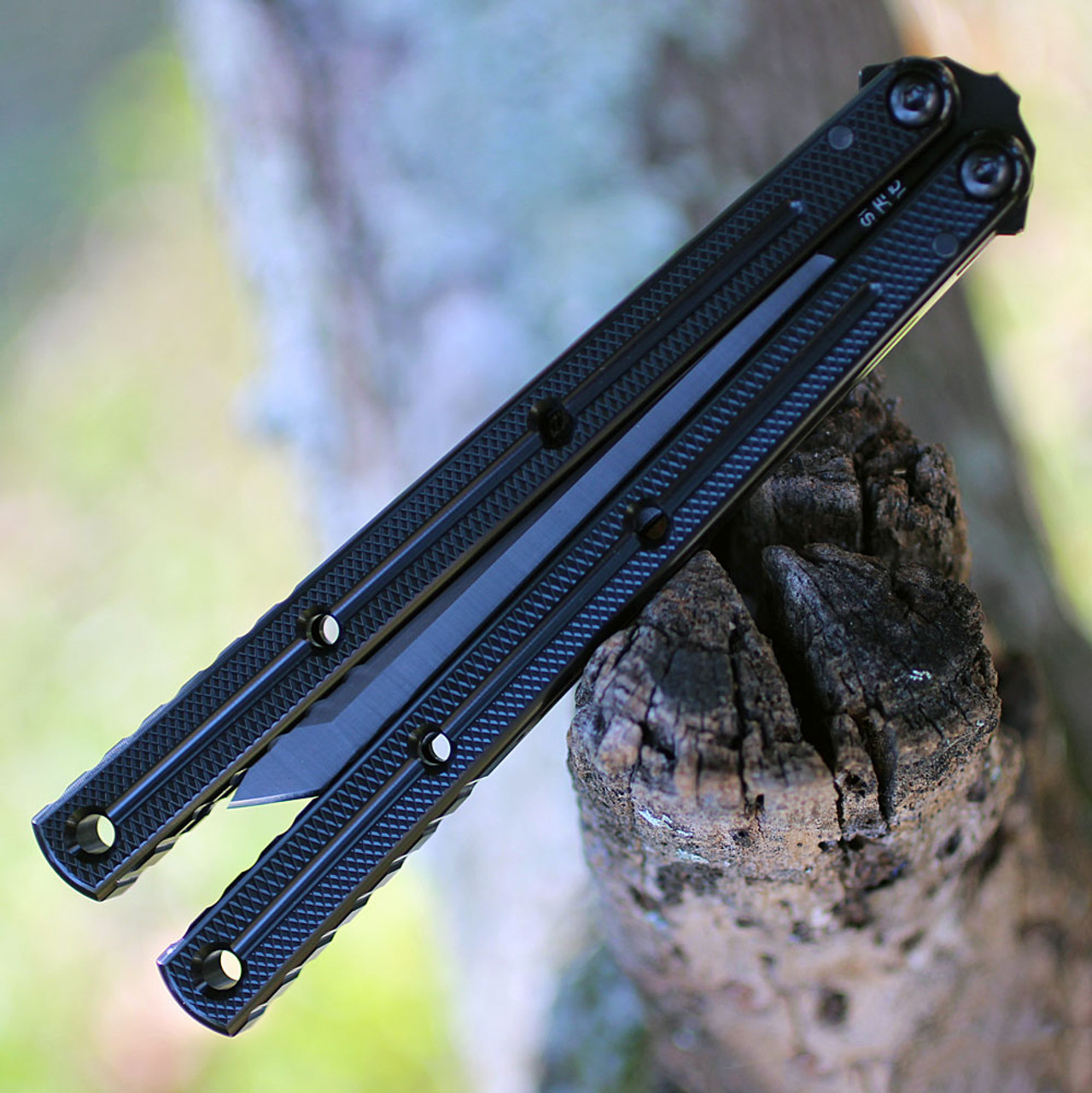 Squid Industries Krake Raken V3 (KrakeRakenV3BlkInked) 4.50" AEB-L Black Tanto Plain Blade, Black Aluminum Handle