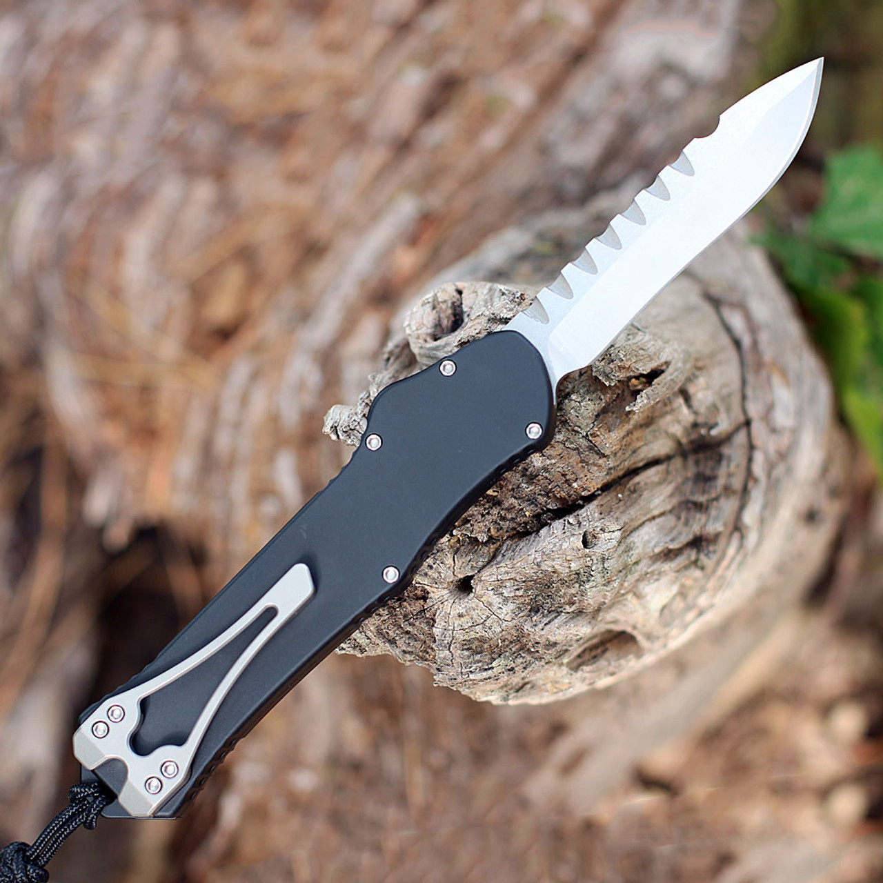 Heretic Knives Hydra OTF (H008-1A) 3.62" MagnaCut Drop Point Satin Plain Blade, Black Aluminum Handle, Silver Clip