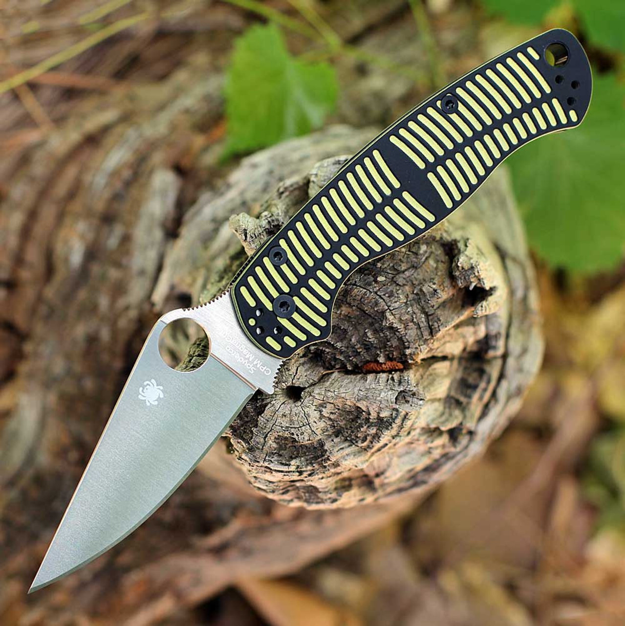 Spyderco Para Military 2 Salt (C81GBKYLMCP2) - 3.45" Satin CPM-MagnaCut Plain Blade, Yellow/Black Caribbean Bi-Directional Texture G-10 Handle