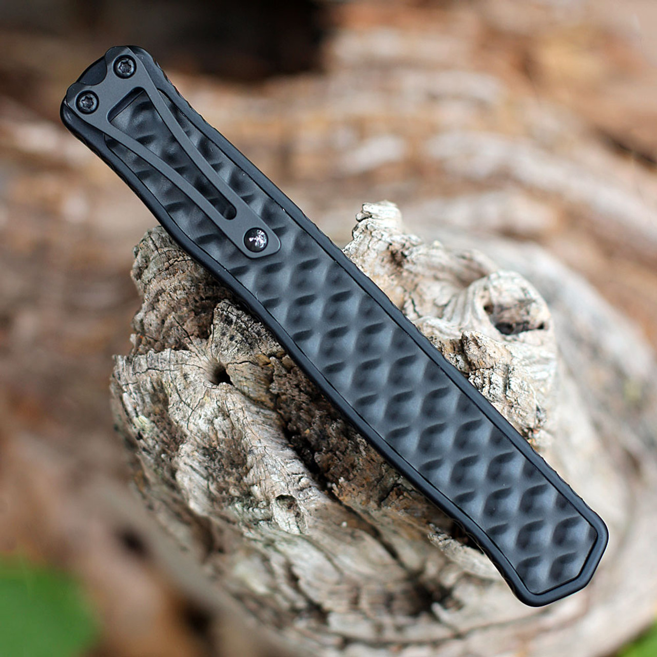 Heretic Cleric II OTF Automatic (H020-6A-t) - 4.25in Black DLC CPM-Magnacut Double Edge Plain Blade, Black Anodized Aluminum/Black Stainless Steel Inlay, Black Hardware