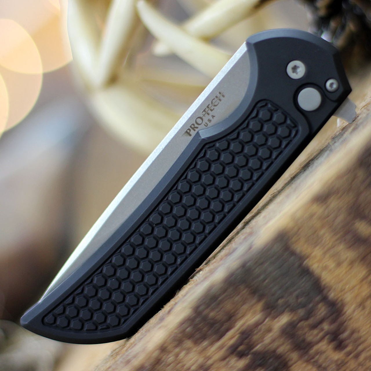Pro-Tech Mordax Button Lock Folding Knife (MX105) - 3.62" MAGNACUT Stonewash Blade, Black Textured Aluminum Handle