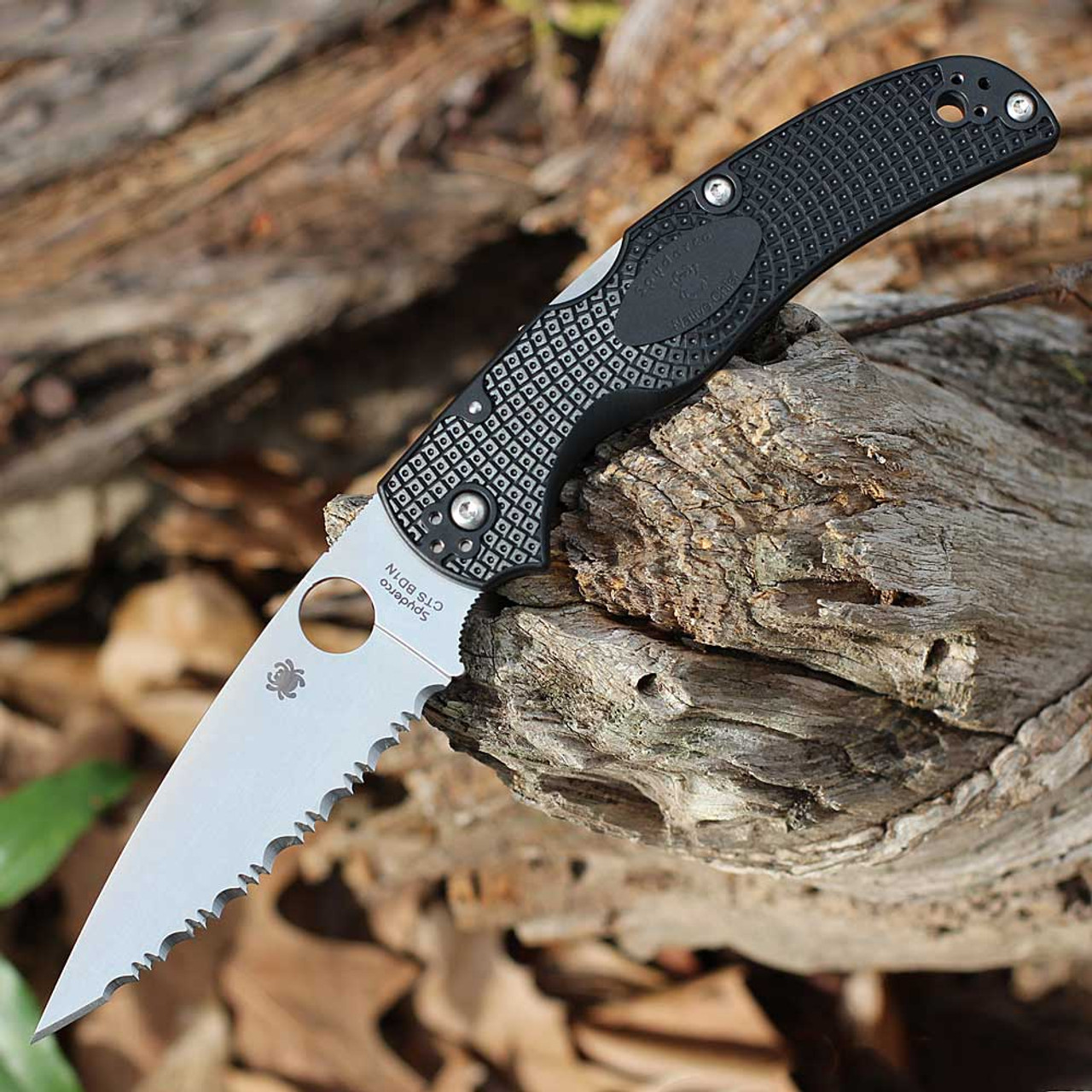 Spyderco Native Cheif Lightweight (C244SBK) 4.02" CTS-BD1N Satin Drop Point Fully Serrated Blade, Black FRN Handle, Back Lock