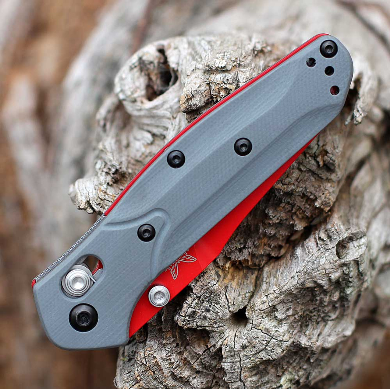 Benchmade Mini Osborne (945RD-2401) 2.9 Inch CPM-S90V Red Reverse Tanto Plain Blade, Grey G-10 Handle