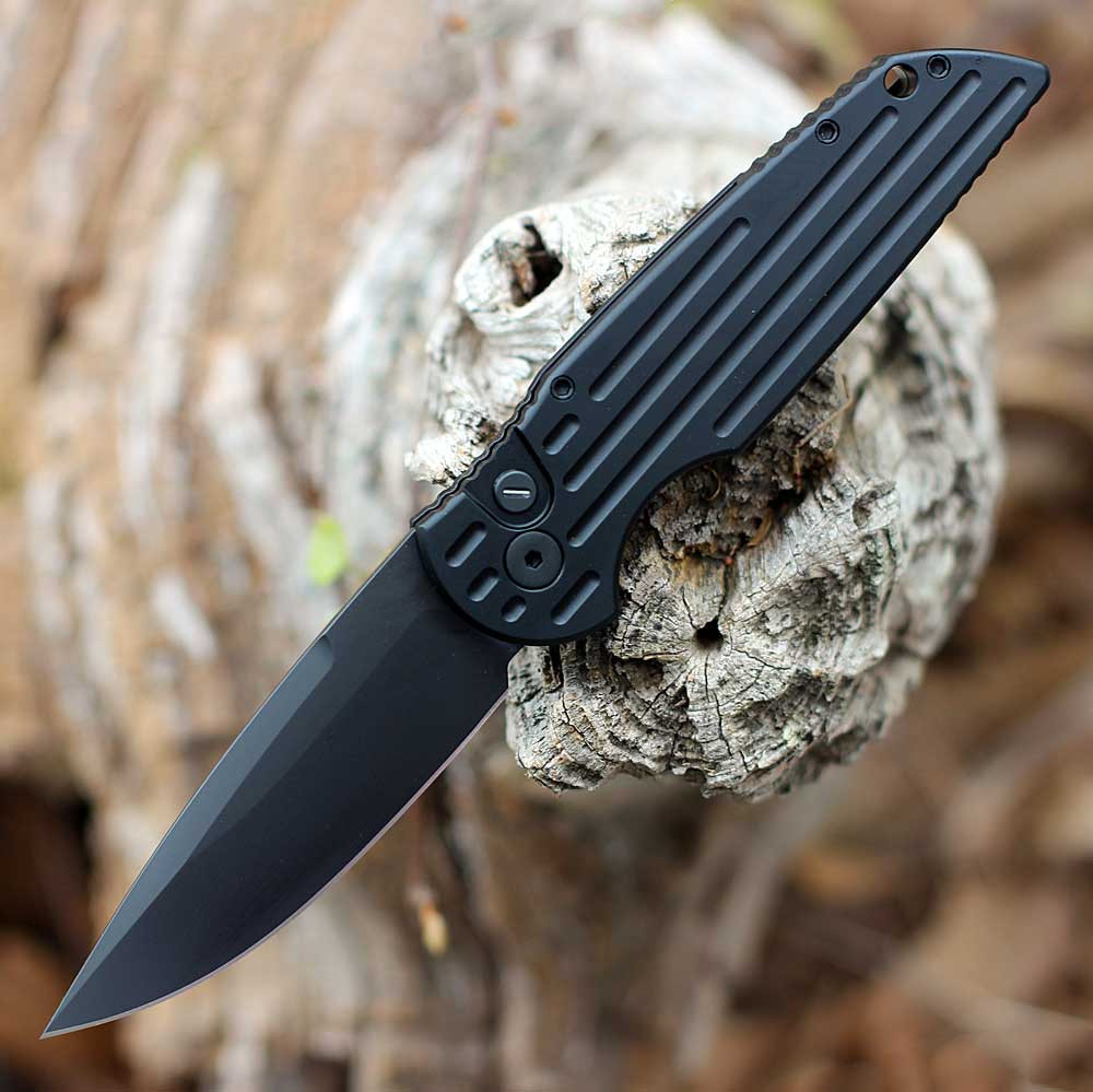 Pro-Tech Tactical Response 3 Swat Operator Edition (TR3-SWAT-OPERATOR) 3.5" 154CM Black Drop Point Plain Blade, Black Grooved Aluminum Handle
