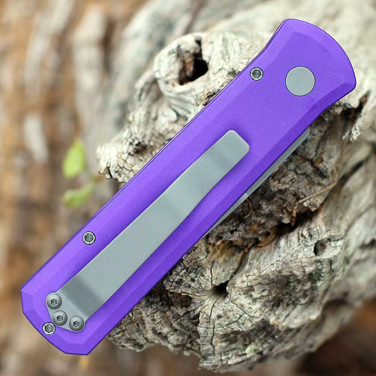 Pro-Tech Godson (720-PURP) 3.15" 154CM Bead Blasted Spear Point Plain Blade, Purple 60671-T6 Aluminum Handle