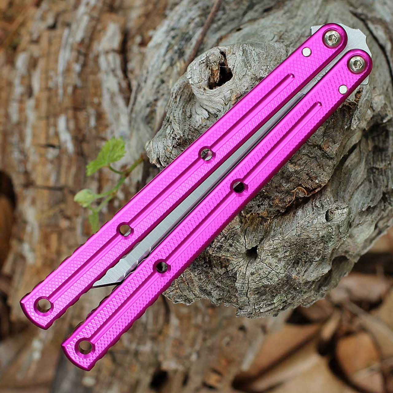 Squid Industries Krake Raken V3 (KrakeRakenV3MagTanto) 4.50" AEB-L Satin Tanto Plain Blade, Magenta Aluminum Handle