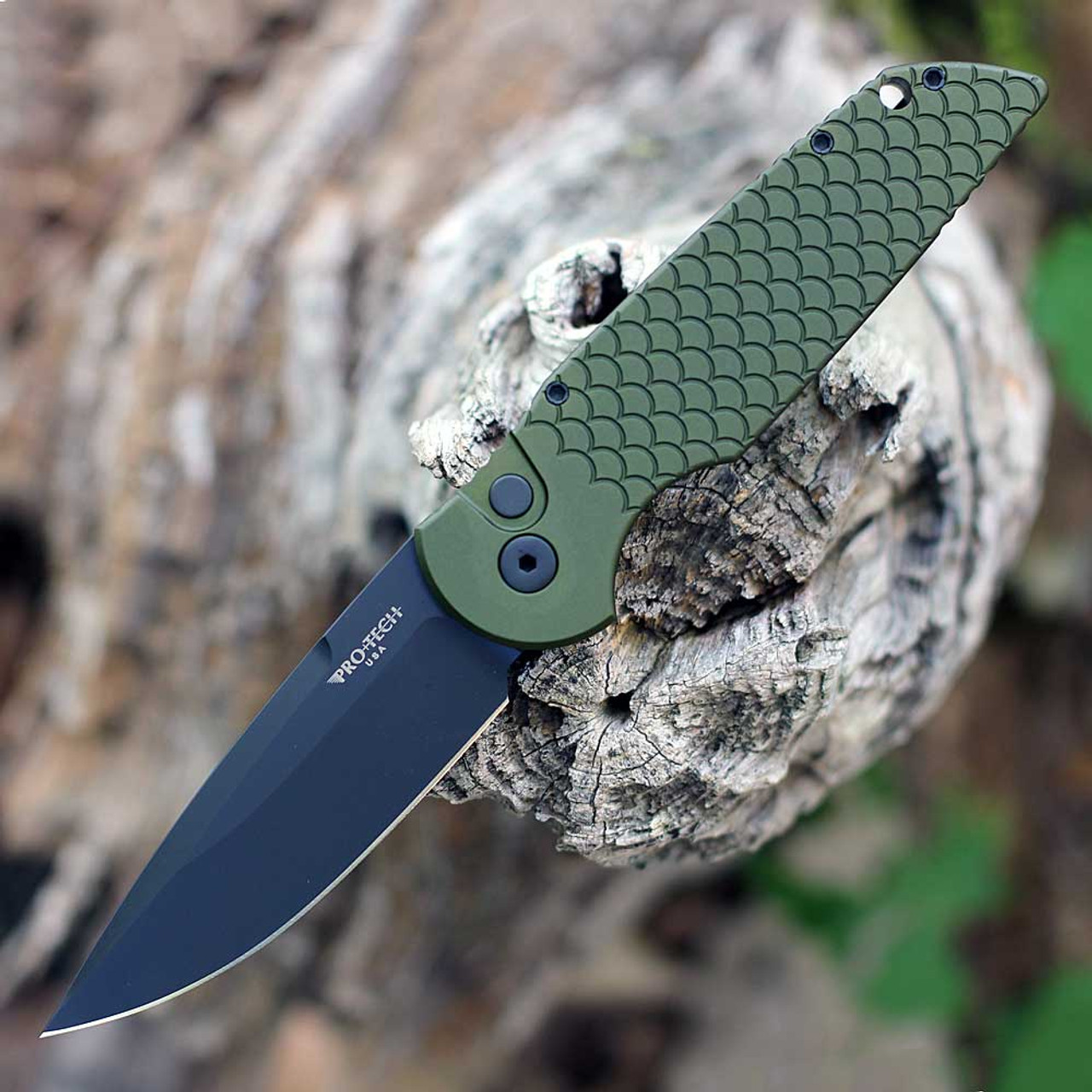 Pro-Tech Tactical Response 3 (TR-3 X1 Green) 3.5" Black Clip Point Plain Blade, Green Aluminum Handle with "Fish Scale" Engraved Frame with Push Button Open