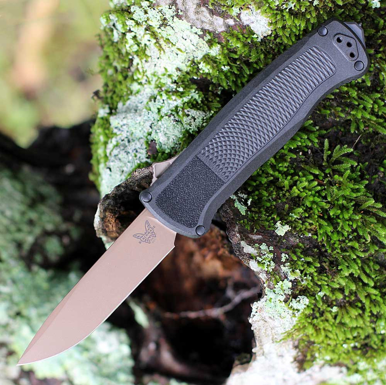 Benchmade Shootout OTF (BM5371FE) 3.494" CPM-Cruwear Flat Earth PVD Coated Drop Point Plain Blade, Textured Black CF-Elite Handle with Double-Action Thumb Slide