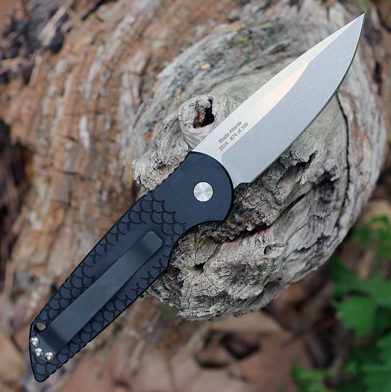 Pro-Tech Tactical Response TR-3 Automatic (TR-3 ATL) - 3.5" 154CM Stonewash/Satin Clip Point Blade, Black Fish Scale Aluminum Handle with Safety, Gold Lip Pearl Button, Limited Edition