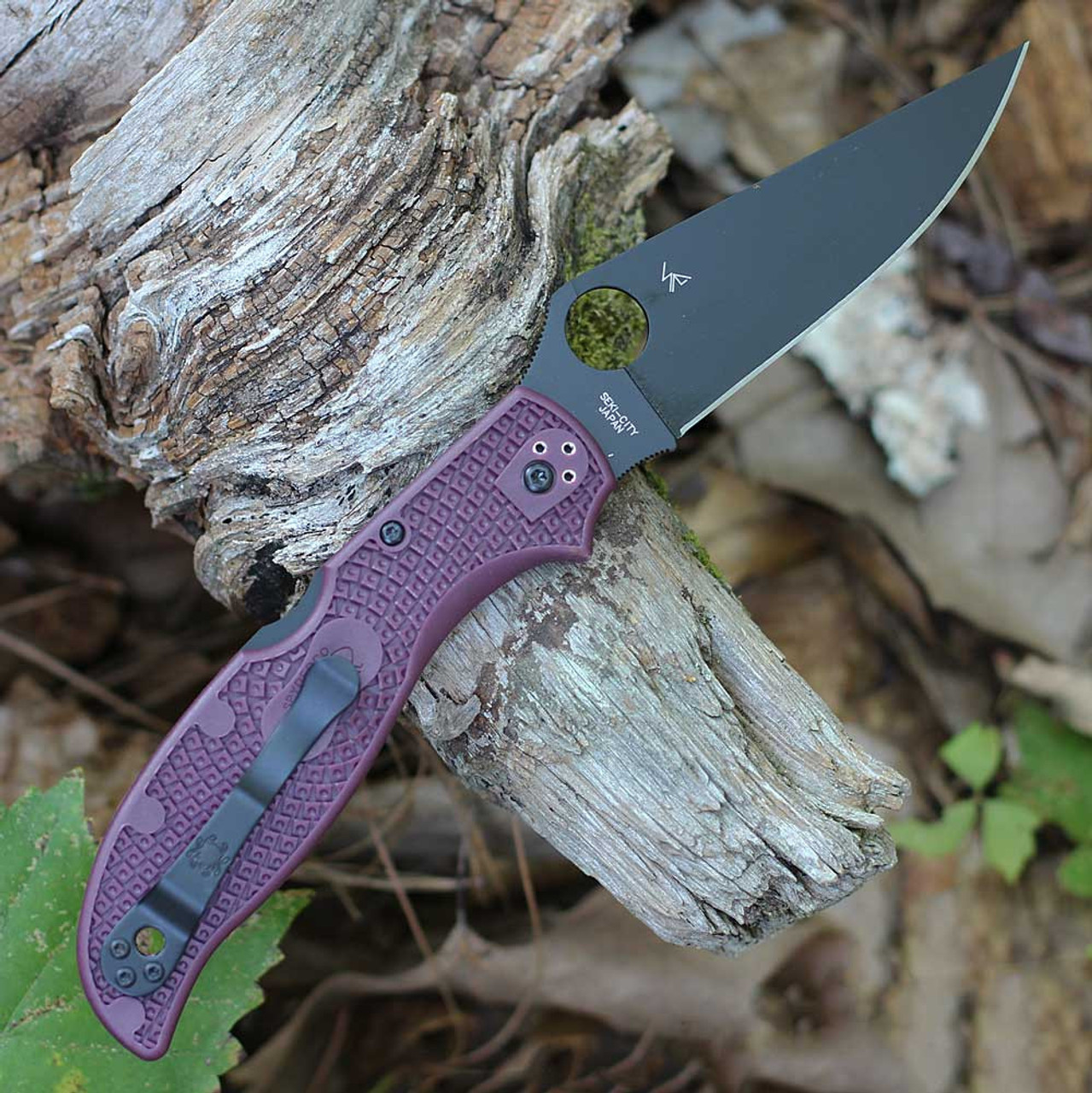 Spyderco Stretch 2 XL Lightweight (C258BGBKP) - 3.92" MICRO-MELT PD#1 Black Plain Blade, Burgundy FRN Handle