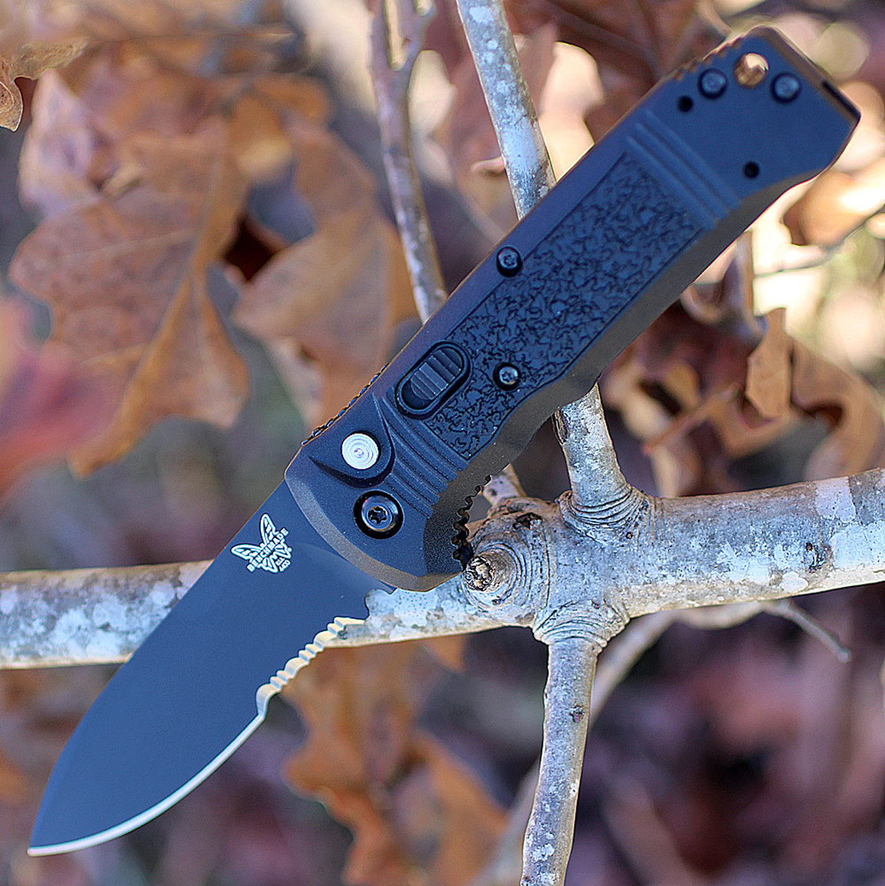 Benchmade 4400SBK CASBAH Auto, 3.4 in CPM-S30V Black Combo Blade, Black textured Grivory Handles