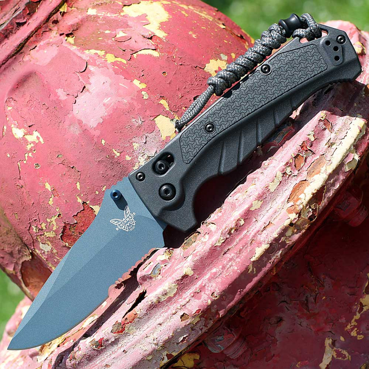 Benchmade Adira Serrated BM18060SBT-01 folder 3.88 inch MagnaCut serrated blade