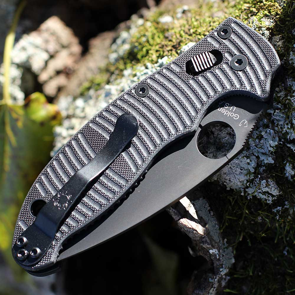 Spyderco Manix 2 Salt C101GMCBKP2 black textured G-10 handle open view showing black DLC CPM MagnaCut plain blade