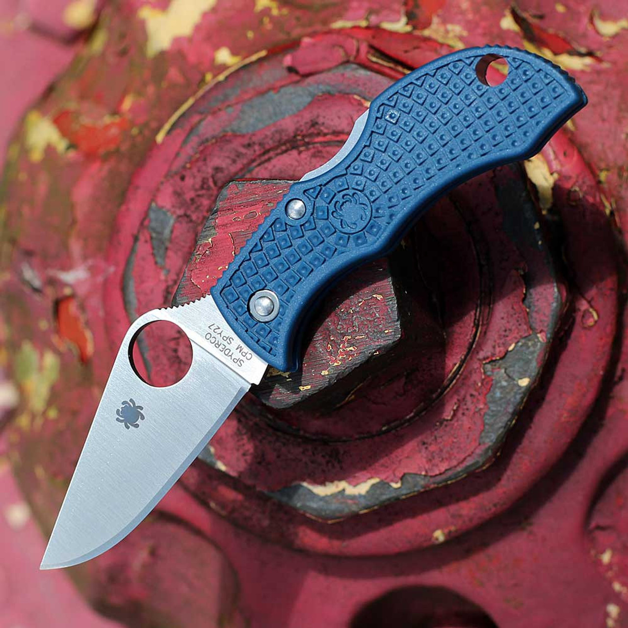 Spyderco Manbug (MPCBL) 1.96" CPM-SPY27 Satin Clip Point Plain Blade, Cobalt Blue Fiberglass Reinforced Nylon Handle