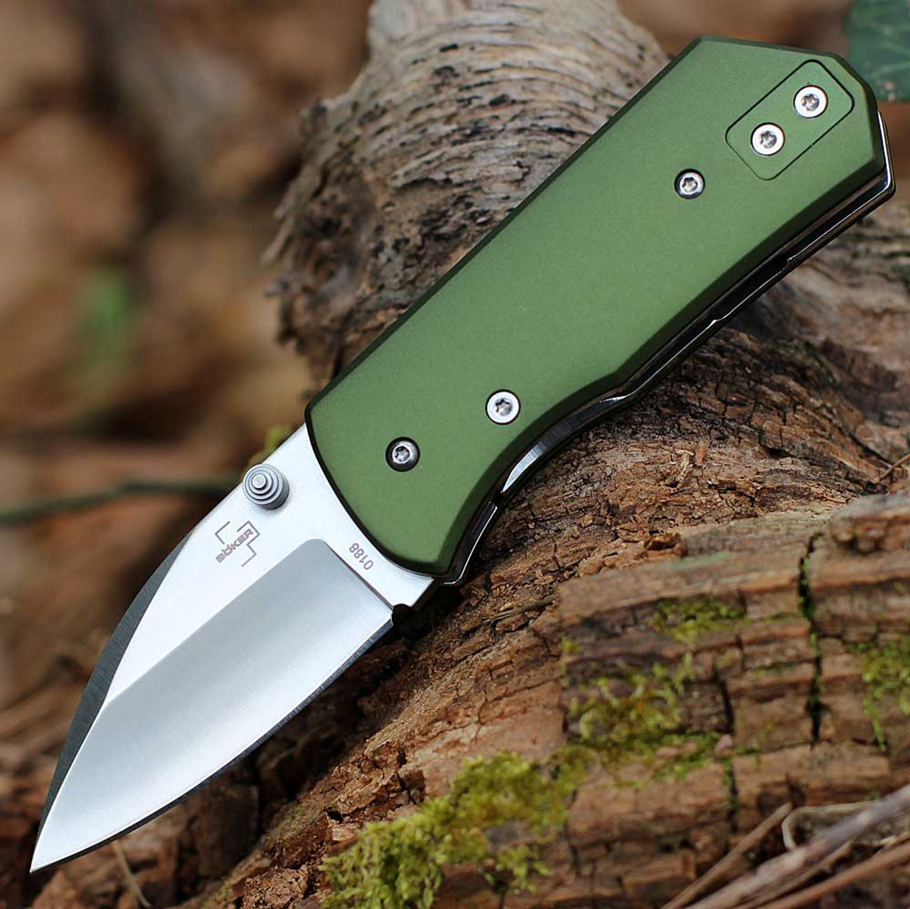 Boker Plus Lefti (01BP0006) - 2.24" Satin 12C27 Sheepfoot Plain Blade, Green Aluminum Handle