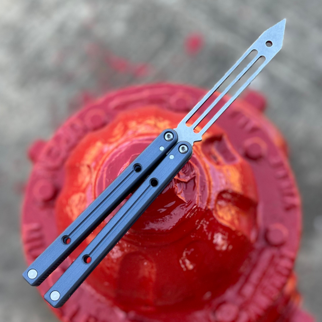 Squid Industries Squidtrainer (STGunmetal) 4.50" Stonewash 301HH Stainless Steel Trainer Blade, Gunmetal Grey Aluminum Handles