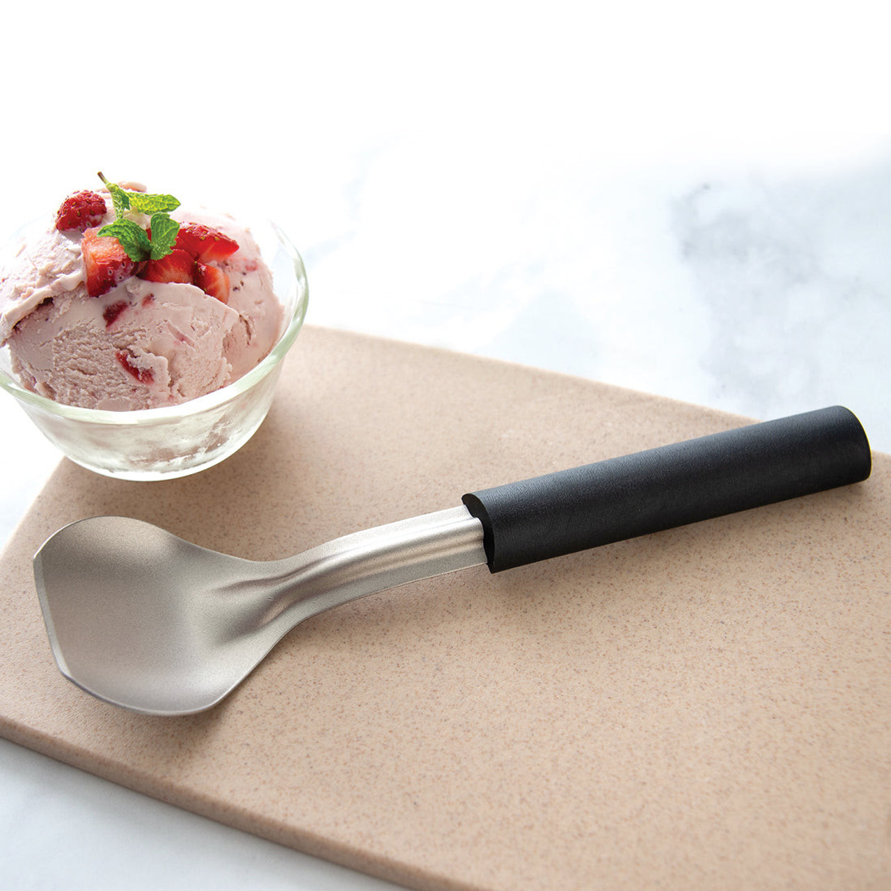 Rada Cutlery Ice Cream Scoop (w237) 9" Stainless Steel Inside Black Resin Handle, Stainless Steel Flat