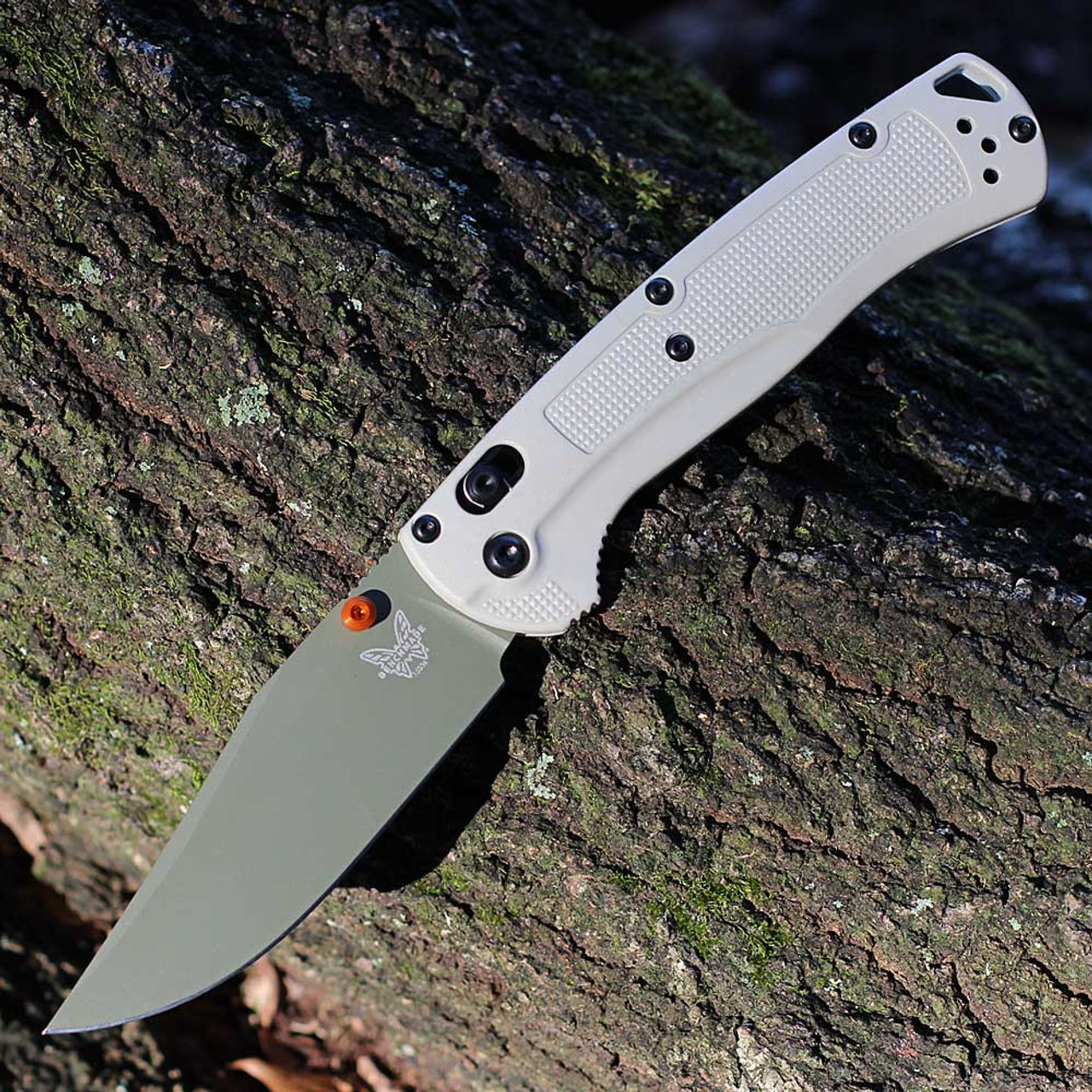 Benchmade 15536GN-01 Taggedout - 3.50" Elmax Stainless Powder Steel Clip Point Plain Blade, Tan Grivory Handle