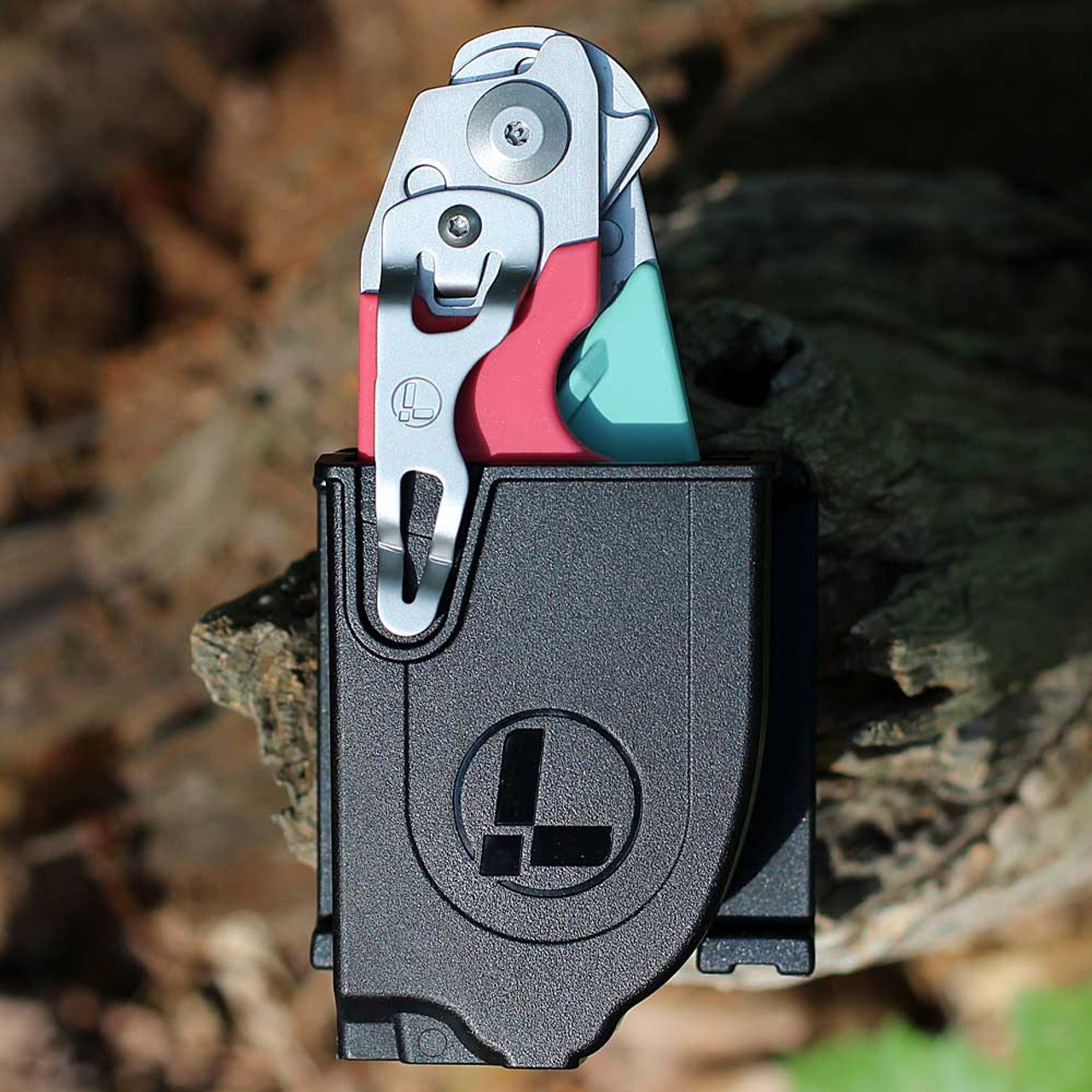 Leatherman Raptor Shears folded view with pocket clip and secure Kydex Sheath