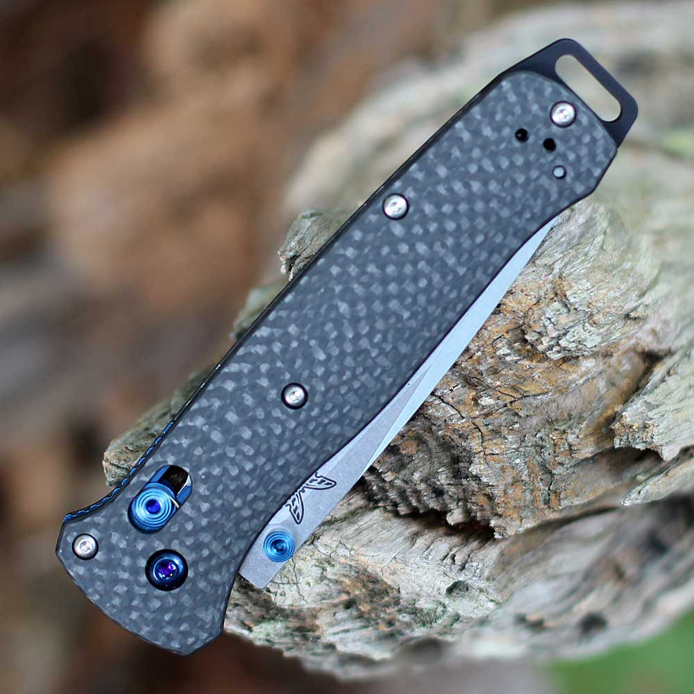 Benchmade Bailout 537-09 with 3.40" Böhler M390 stonewash plain tanto blade and Carbon Fiber handle, open view