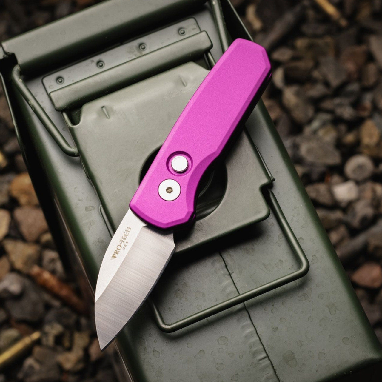 Pro-Tech Runt 5 automatic knife smooth purple handle