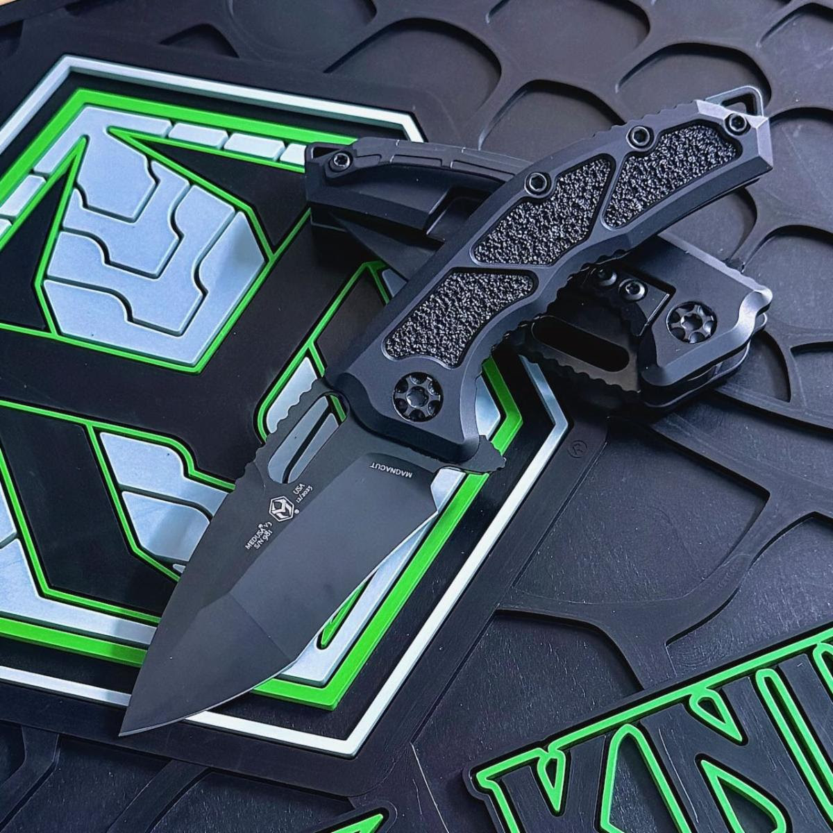 Heretic Medusa MagnaCut DLC Recurve, Black H010-6A-T | Knifeworks
