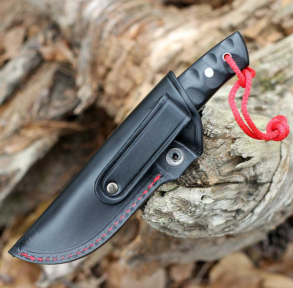 Muela Kodiak Black Micarta 02MU083 full-tang fixed blade hunting knife 4.1 inch Sandvik 14C28N stainless satin drop point blade with black leather sheath