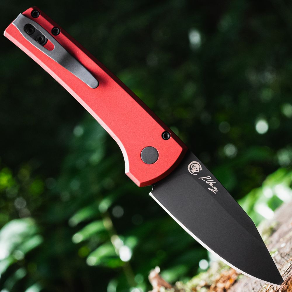 Pro-Tech Scapegoat Compact Auto RCS1103Red with DLC MagnaMax blade and red aluminum handle