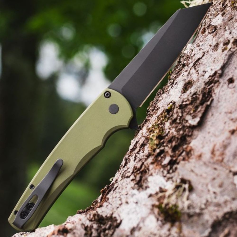Pro-Tech Malibu 5403 | Green Handle DLC MagnaCut Reverse Tanto